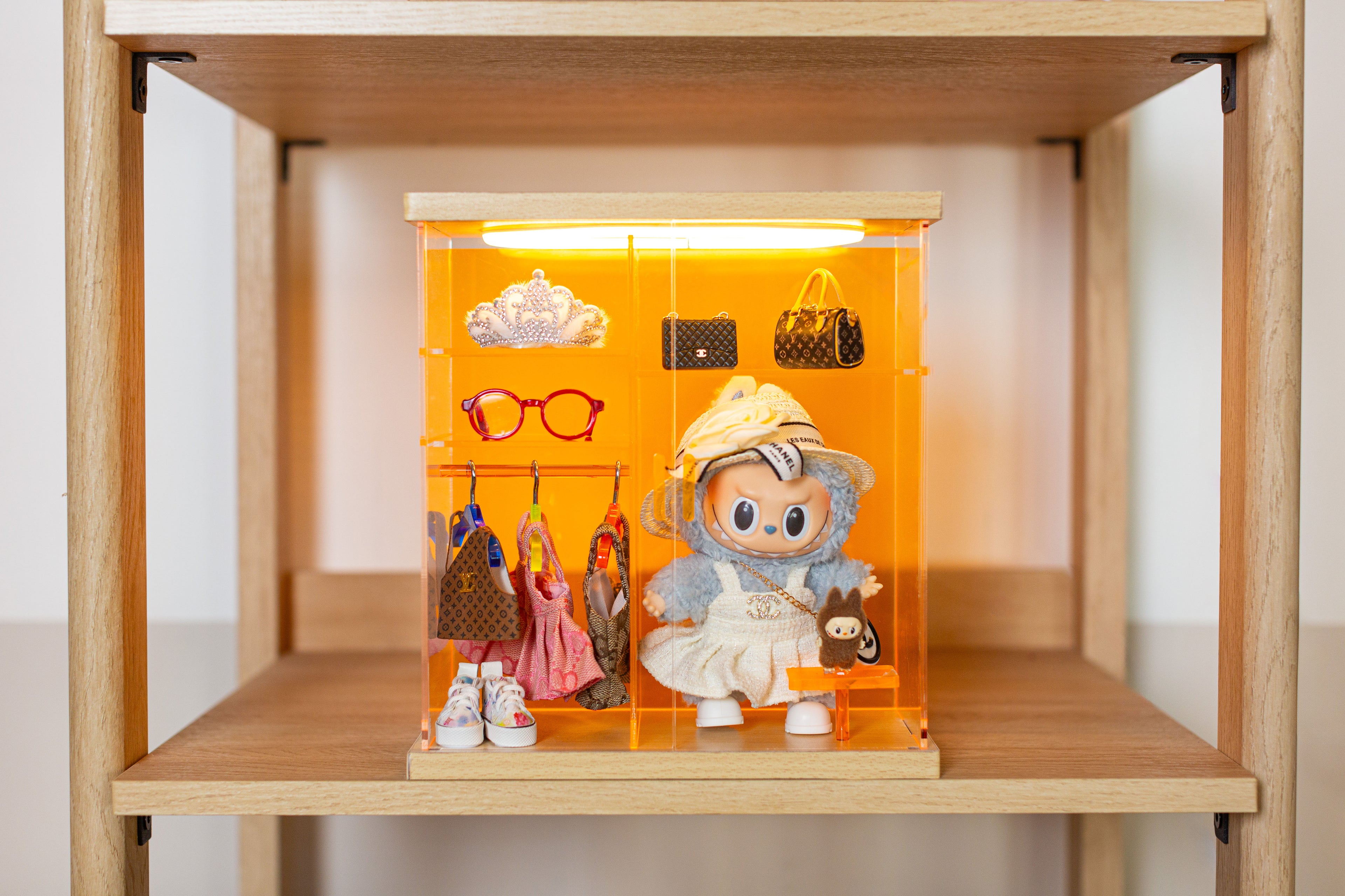 Bravik Illumina Closet Box- Orange